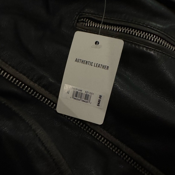 Lucky Cropped Distressed Leather Moto Jacket (authentic leather)
Style # 7W31446 - Picture 3 of 5